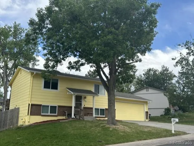 8960 Cody Court Broomfield CO 80021 MLS #REC6583059 05222026020415 640 0