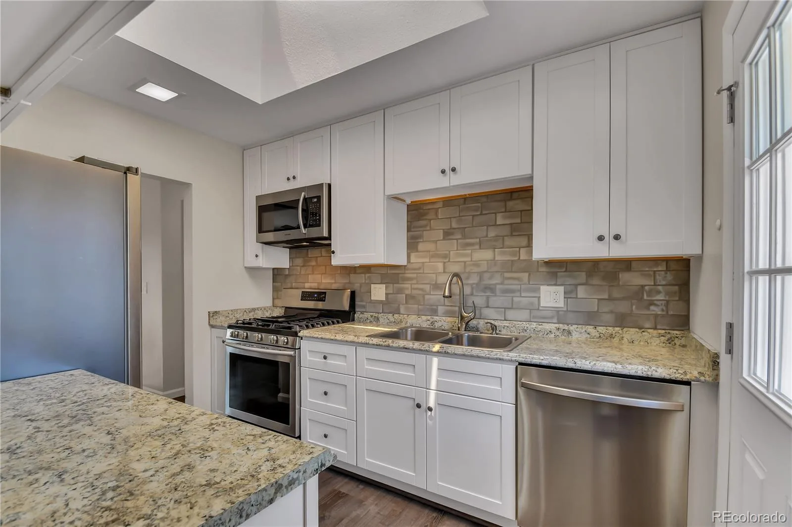 8960 Cody Court Broomfield CO 80021 | MLS #REC6583059 07192026190920 1600 3