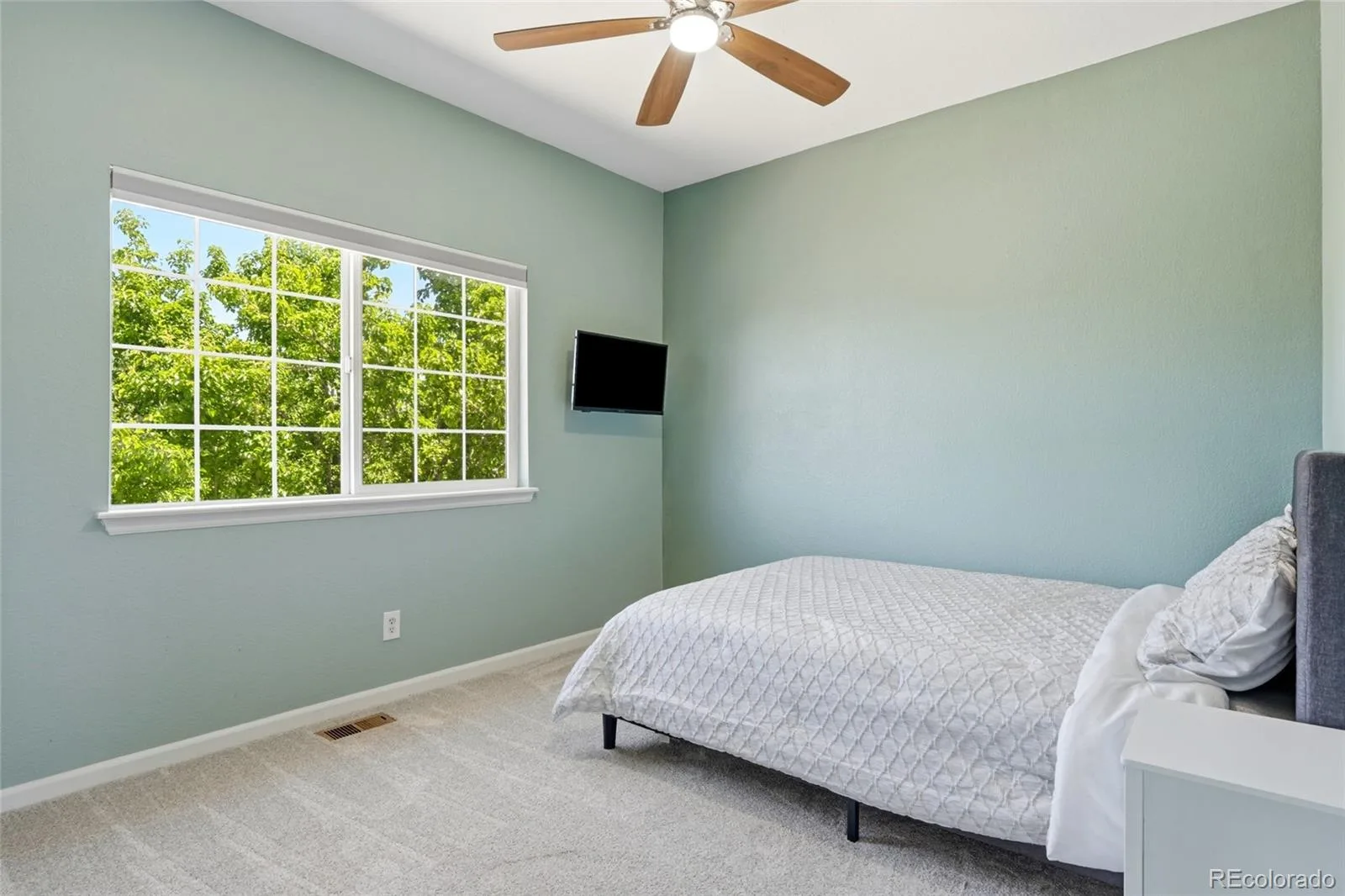 13885 Dogleg Lane Broomfield CO 80023 MLS #REC6583600 06222026185627 1600 28