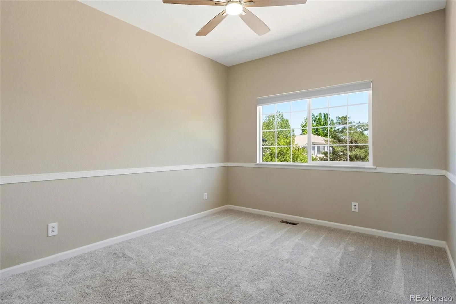 13885 Dogleg Lane Broomfield CO 80023 MLS #REC6583600 06222026185627 1600 29