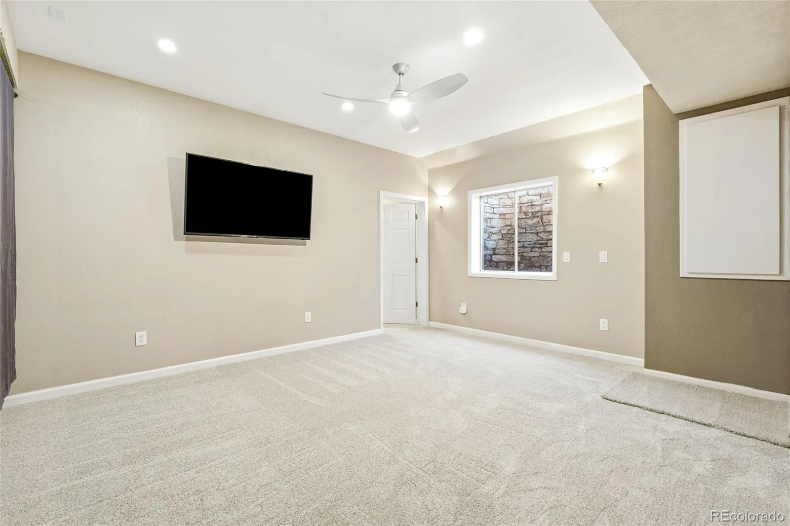 13885 Dogleg Lane Broomfield CO 80023 MLS #REC6583600 06222026185627 1600 35