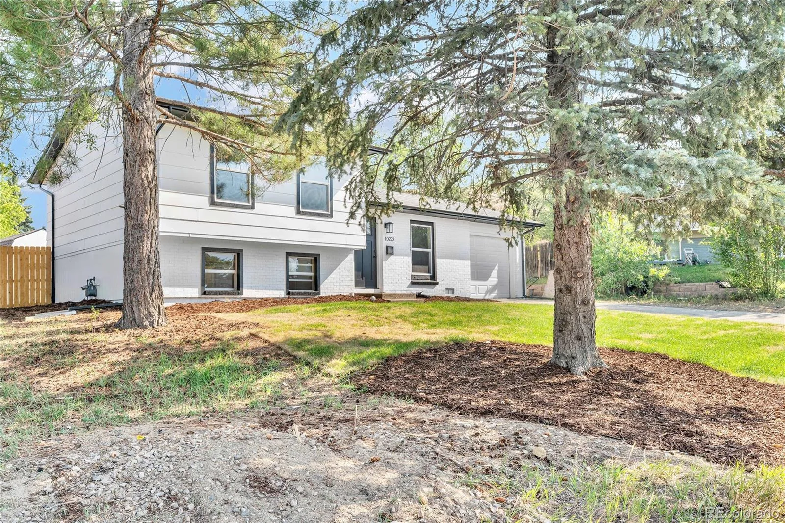 10272 W Lehigh Avenue Denver CO 80235 | MLS #REC6584897 08072026203143 1600 1