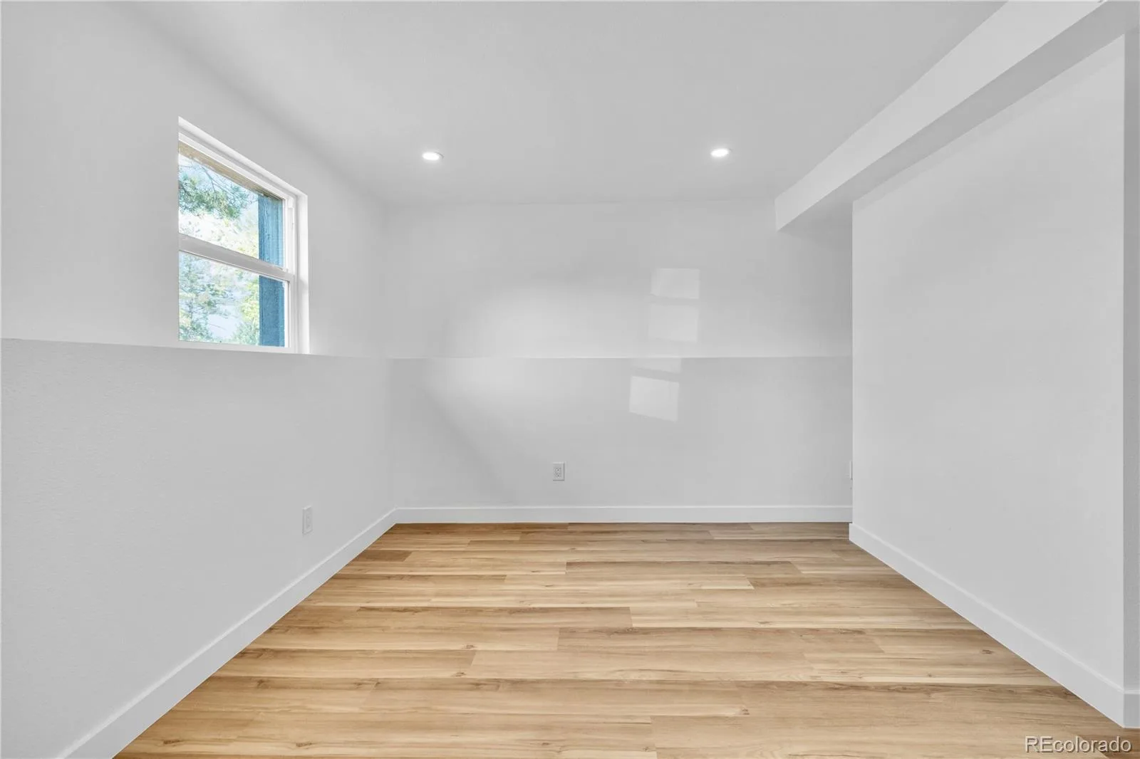 10272 W Lehigh Avenue Denver CO 80235 | MLS #REC6584897 08072026203143 1600 11