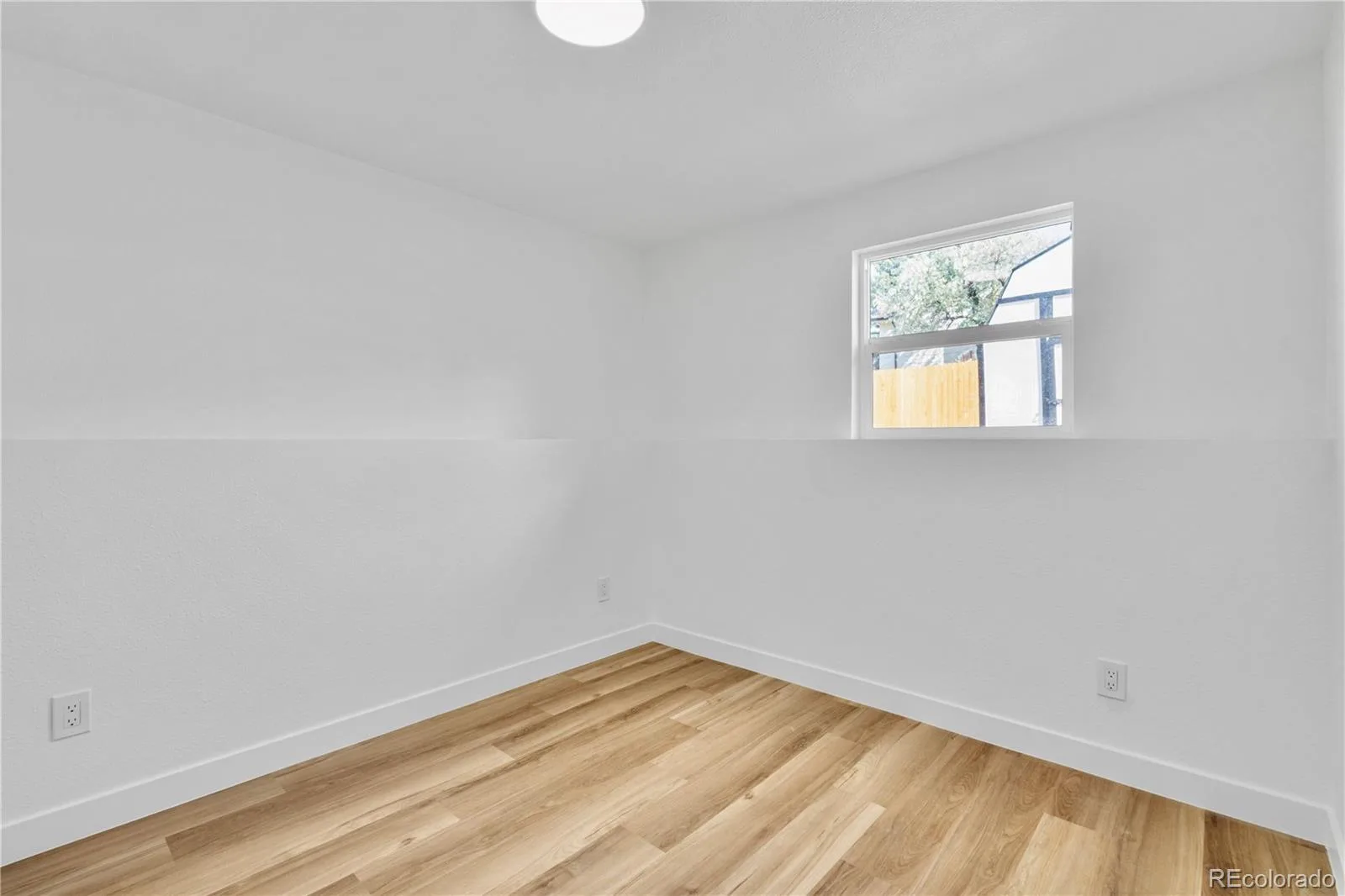 10272 W Lehigh Avenue Denver CO 80235 | MLS #REC6584897 08072026203143 1600 13