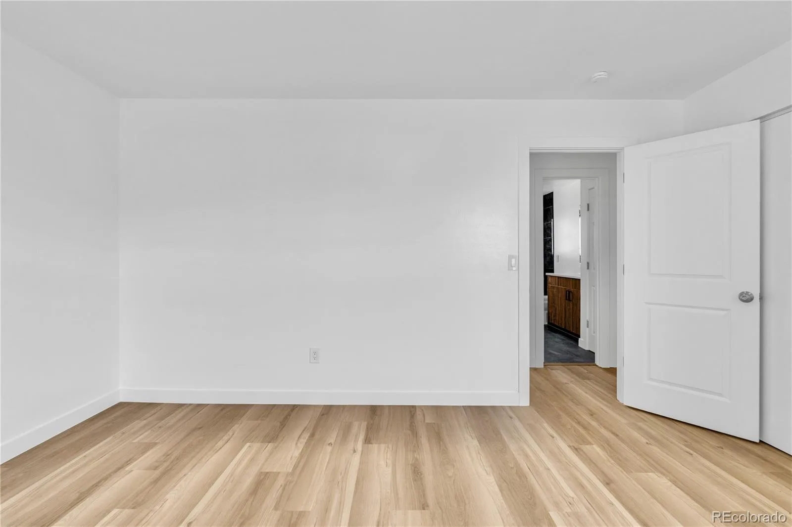 10272 W Lehigh Avenue Denver CO 80235 | MLS #REC6584897 08072026203143 1600 17