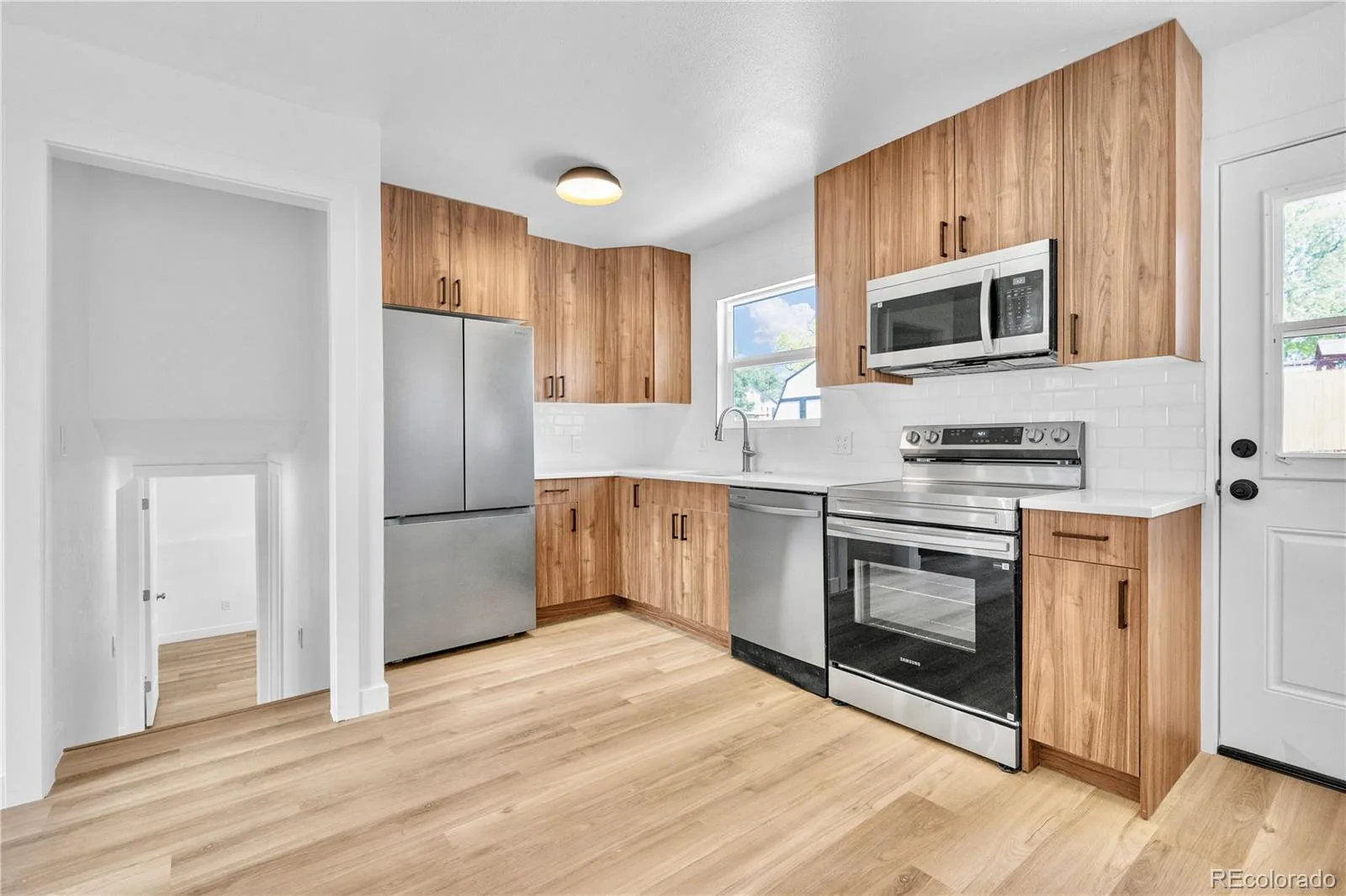 10272 W Lehigh Avenue Denver CO 80235 | MLS #REC6584897 08072026203143 1600 2