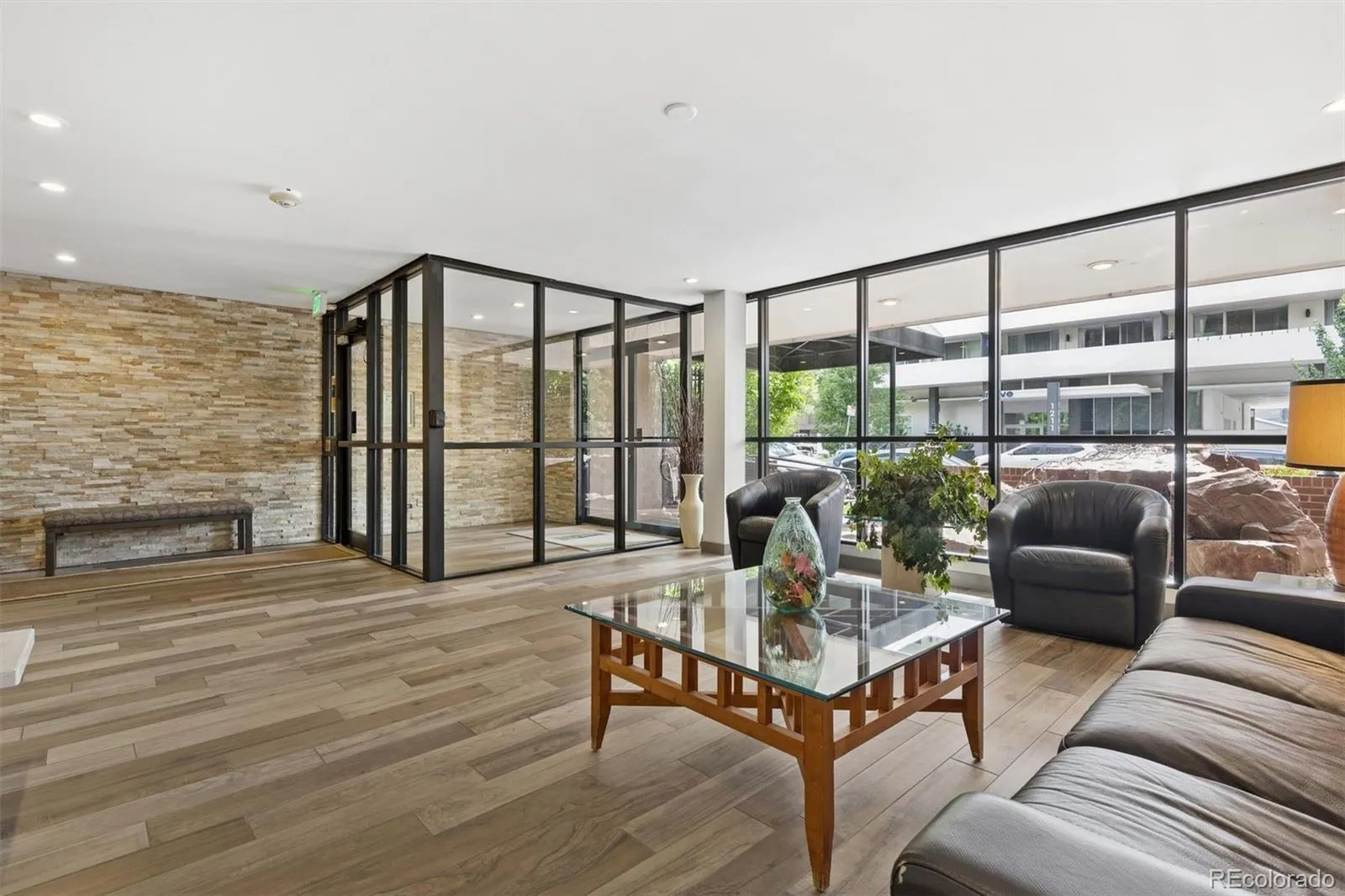 1200 Vine Street #3C Denver CO 80206 MLS #REC6585449 05202026002243 1600 28