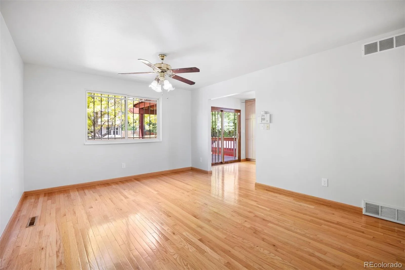 7797 S Marshall Court Littleton CO 80128 | MLS #REC6586106 08262026225230 1600 12