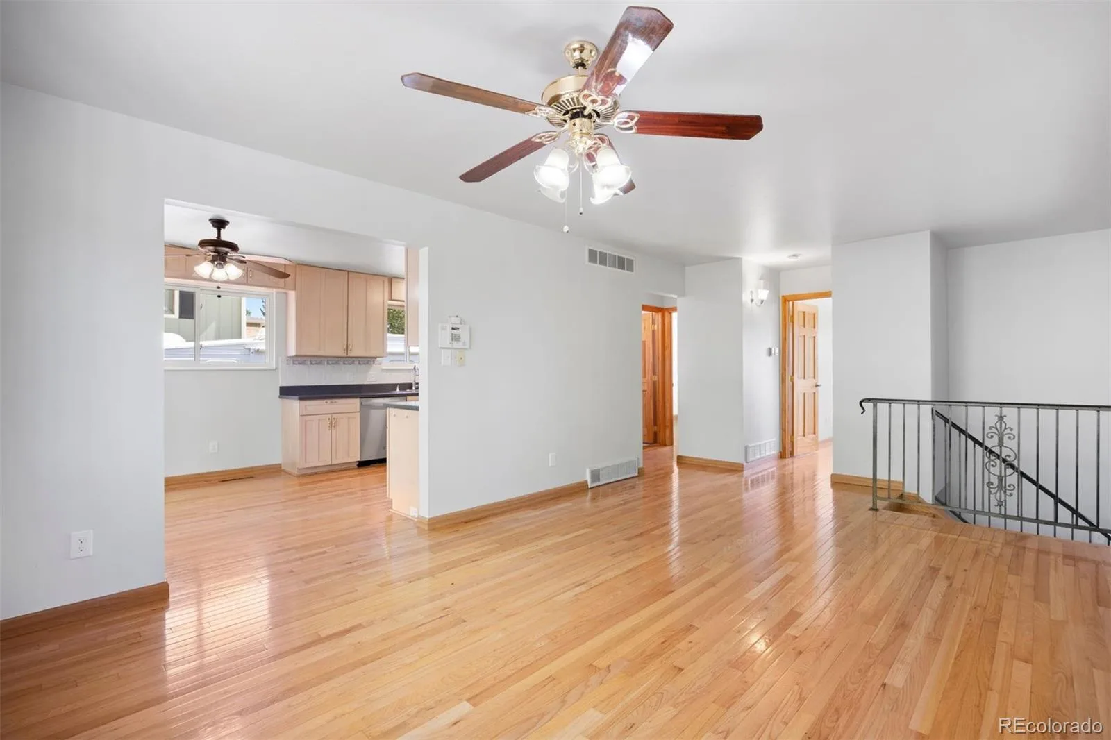 7797 S Marshall Court Littleton CO 80128 | MLS #REC6586106 08262026225230 1600 13