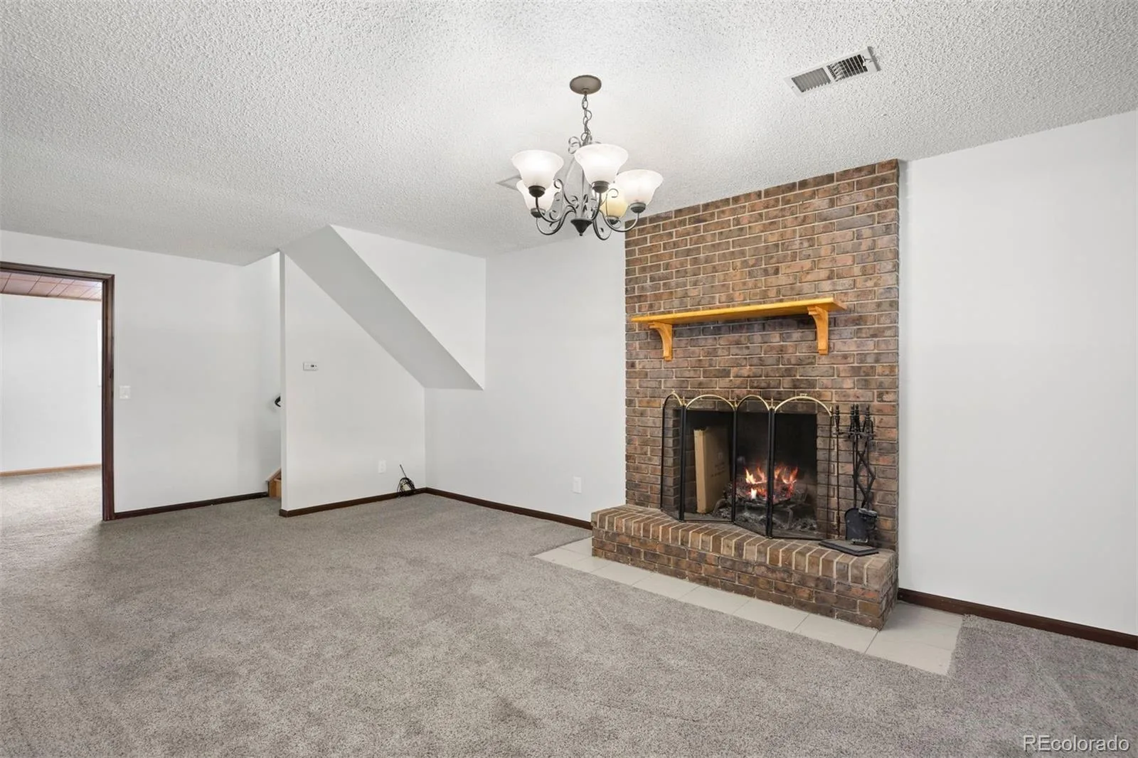 7797 S Marshall Court Littleton CO 80128 | MLS #REC6586106 08262026225230 1600 27