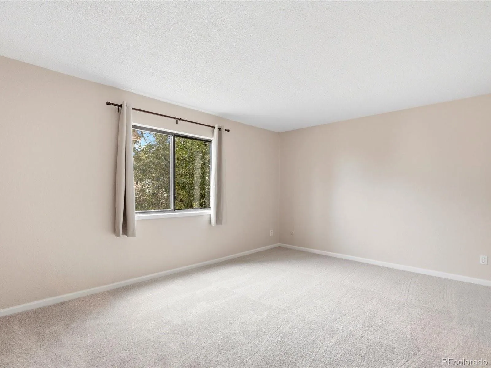 431 S Kalispell Way #208 Aurora CO 80017 | MLS #REC6588279 09082026195123 1600 19