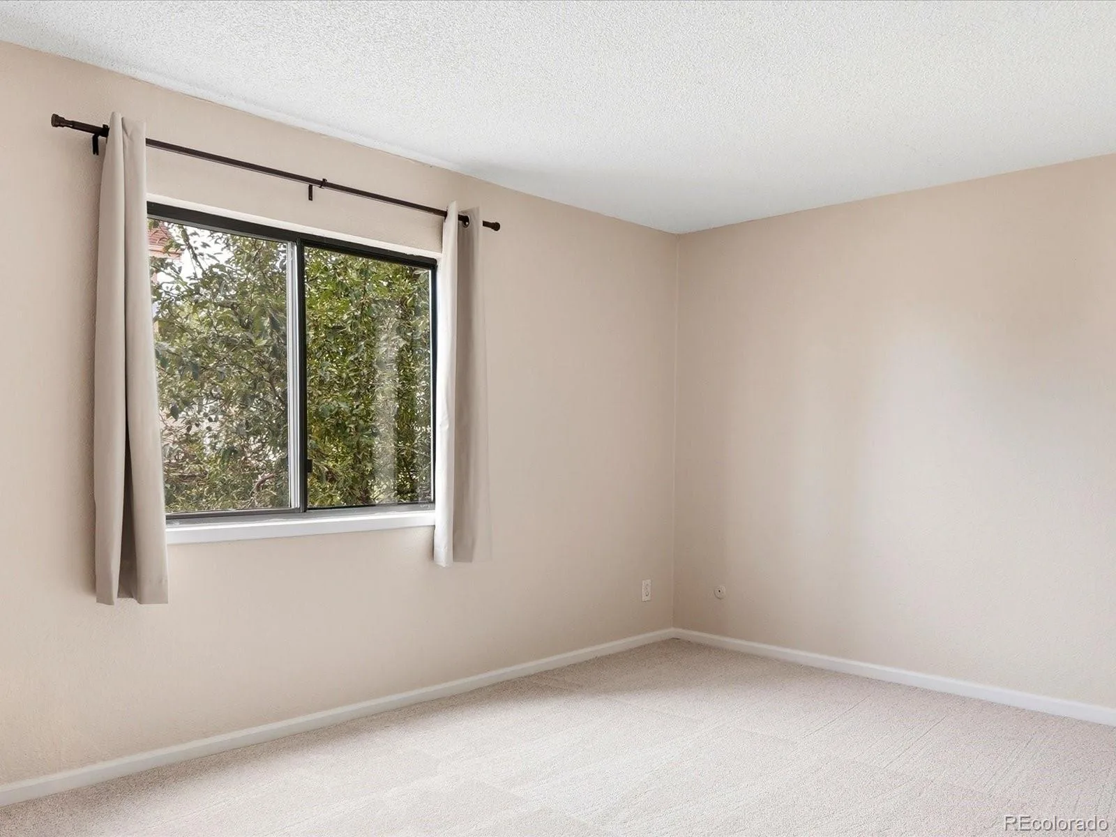 431 S Kalispell Way #208 Aurora CO 80017 | MLS #REC6588279 09082026195123 1600 20