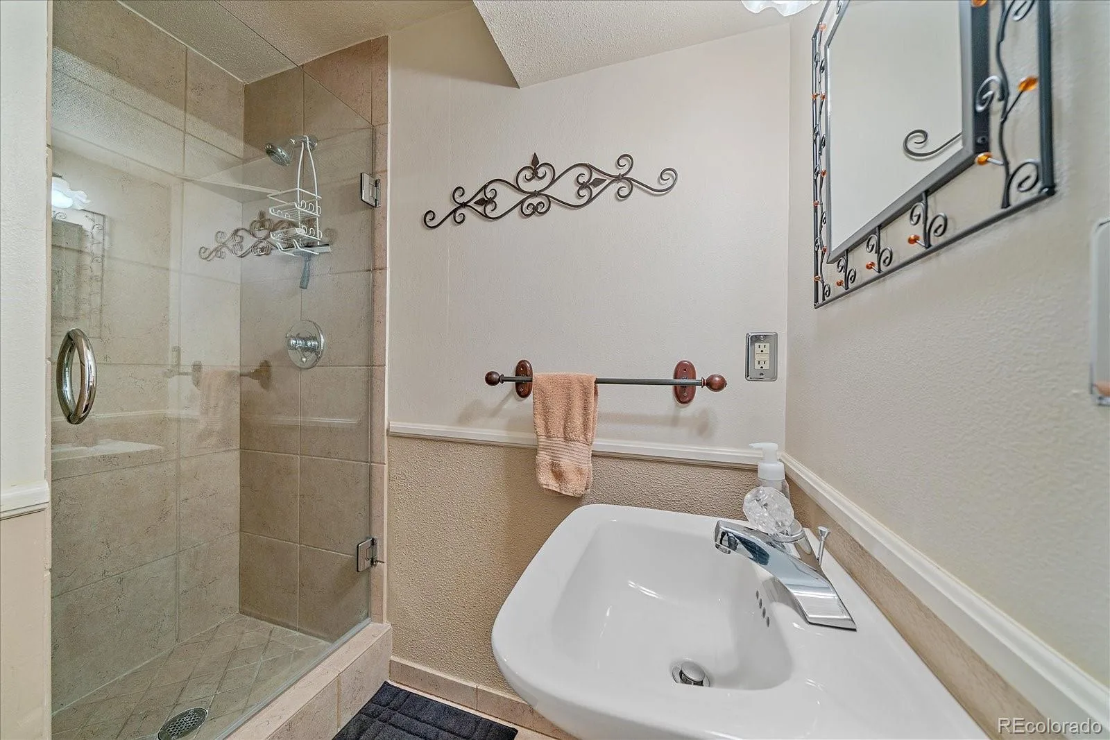 31353 N Bermuda Dunes Drive Evergreen CO 80439 | MLS #REC6590108 08262026131748 1600 31
