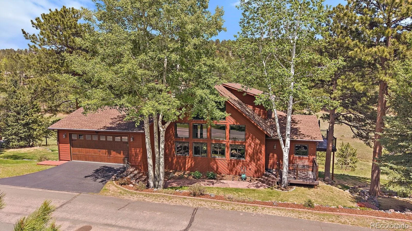31353 N Bermuda Dunes Drive Evergreen CO 80439 | MLS #REC6590108 08262026131748 1600 32