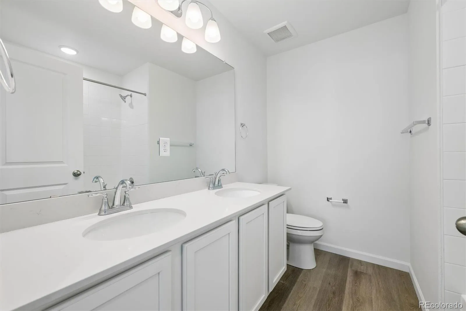475 S Salida Street Aurora CO 80017 MLS #REC6592185 04132026170703 1600 12