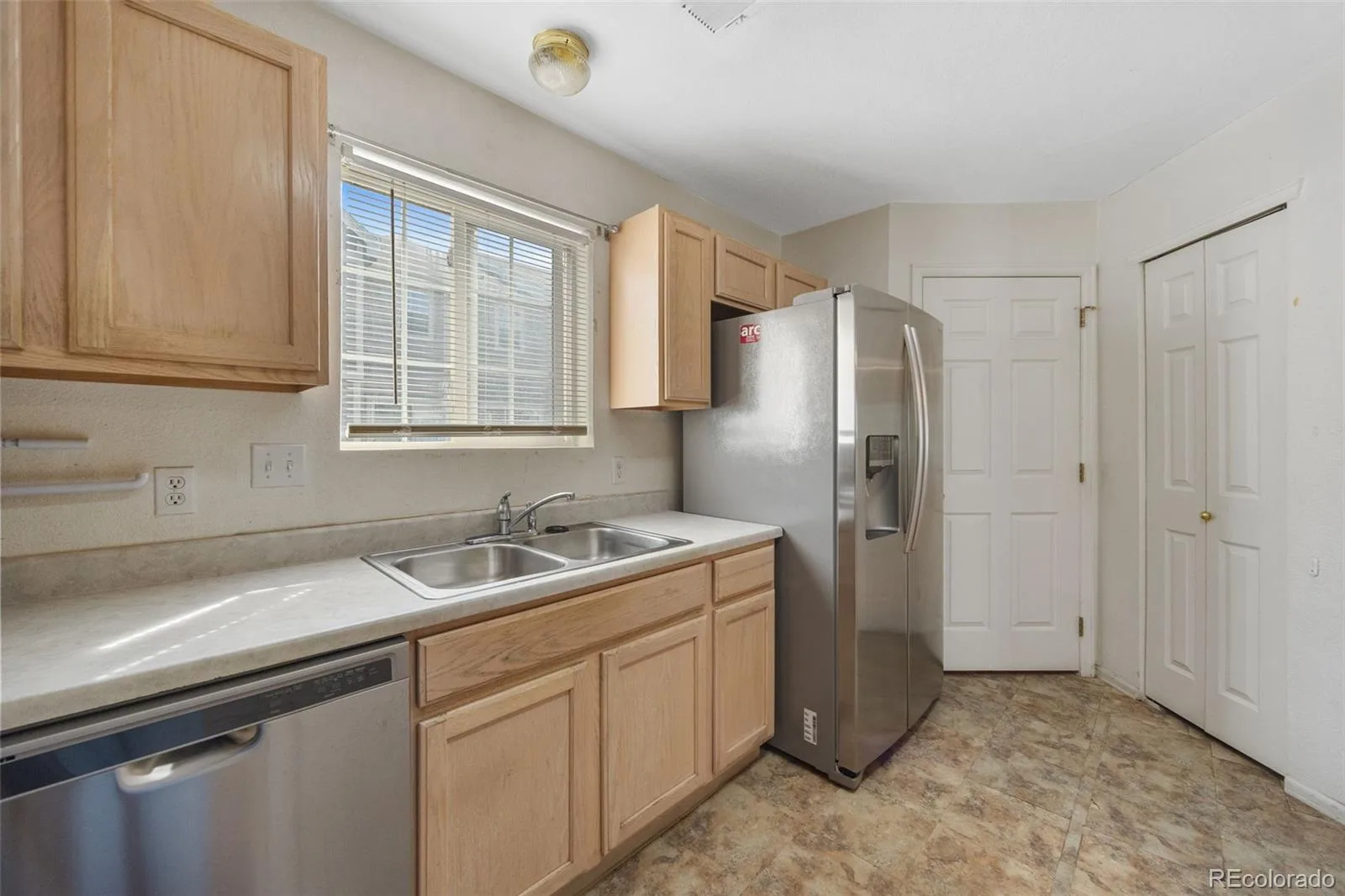 1337 S Danube Court #104 Aurora CO 80017 | MLS #REC6593116 09222026113705 1600 11