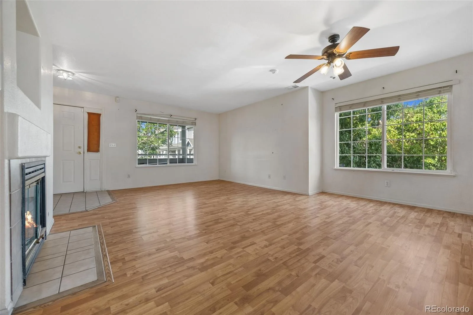 1337 S Danube Court #104 Aurora CO 80017 | MLS #REC6593116 09222026113705 1600 7