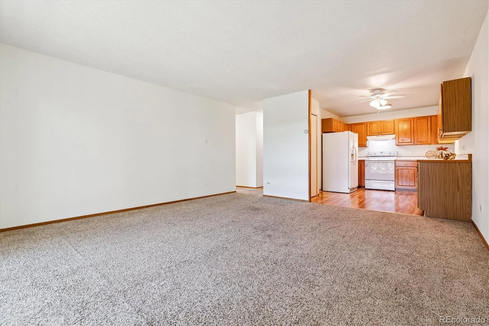 9300 E Center Avenue #2B Denver CO 80247 MLS #REC6595359 05262026211142 1600 9