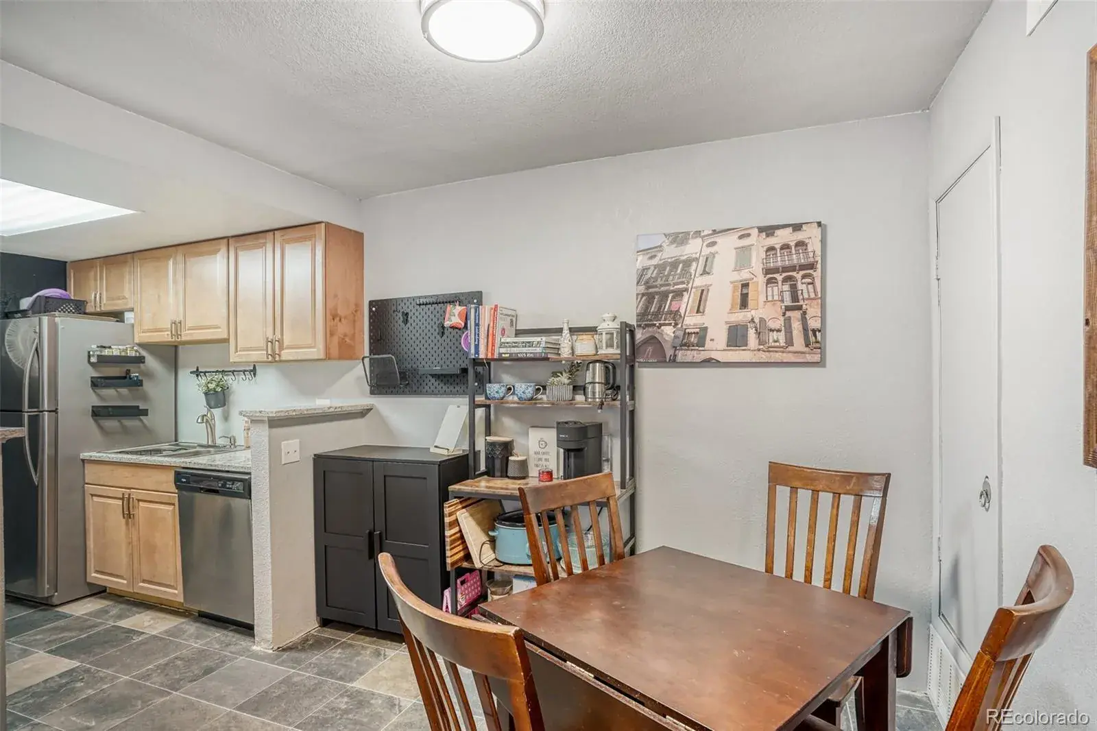 3460 S Eagle Street #103 Aurora CO 80014 MLS #REC6596146 01302026143509 1600 15