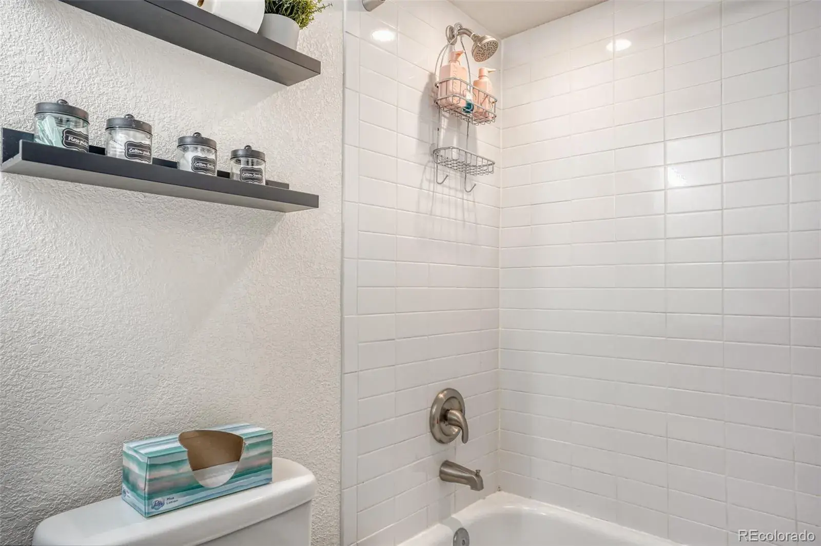 3460 S Eagle Street #103 Aurora CO 80014 MLS #REC6596146 01302026143509 1600 25