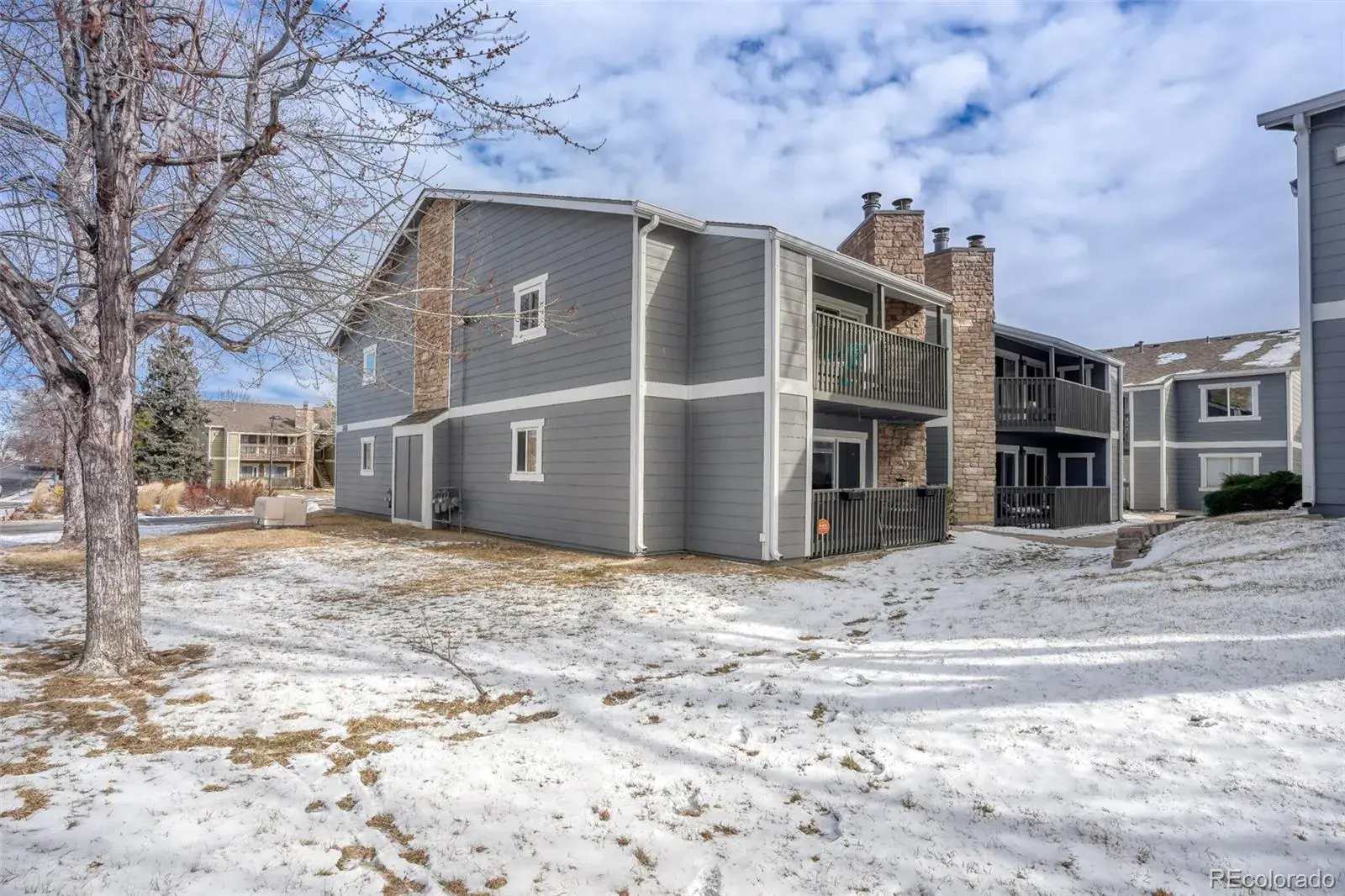 3460 S Eagle Street #103 Aurora CO 80014 MLS #REC6596146 01302026143509 1600 27