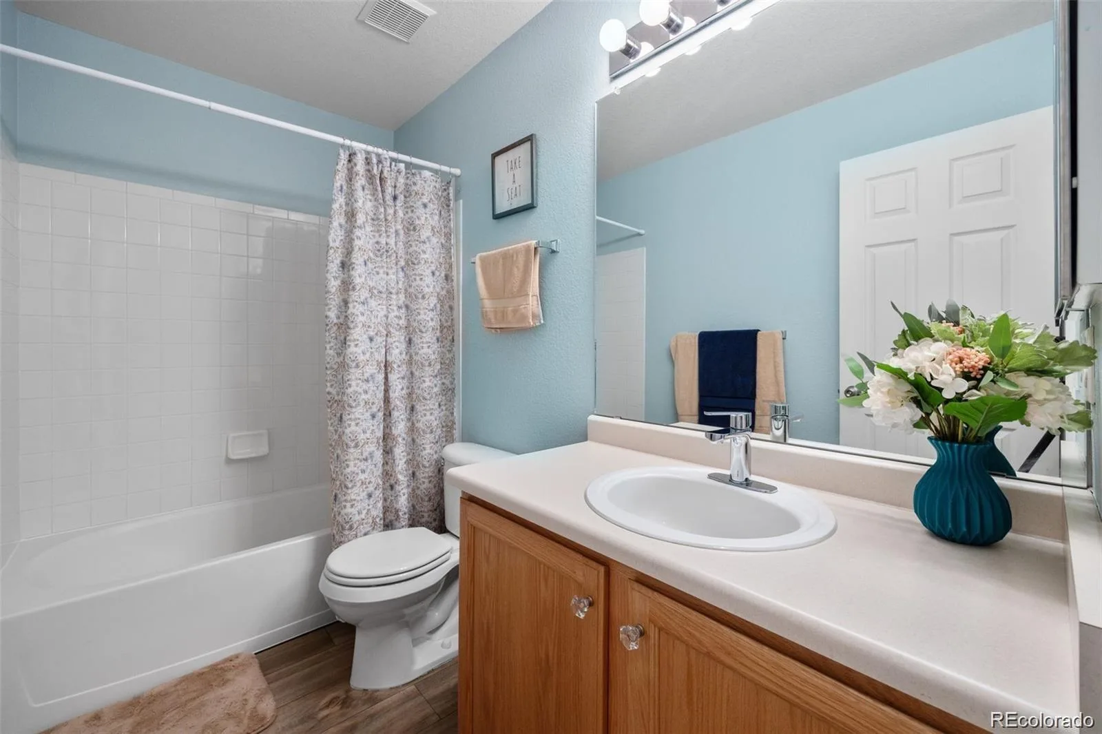 1381 S Cathay Court #106 Aurora CO 80017 | MLS #REC6596217 08052026143733 1600 15