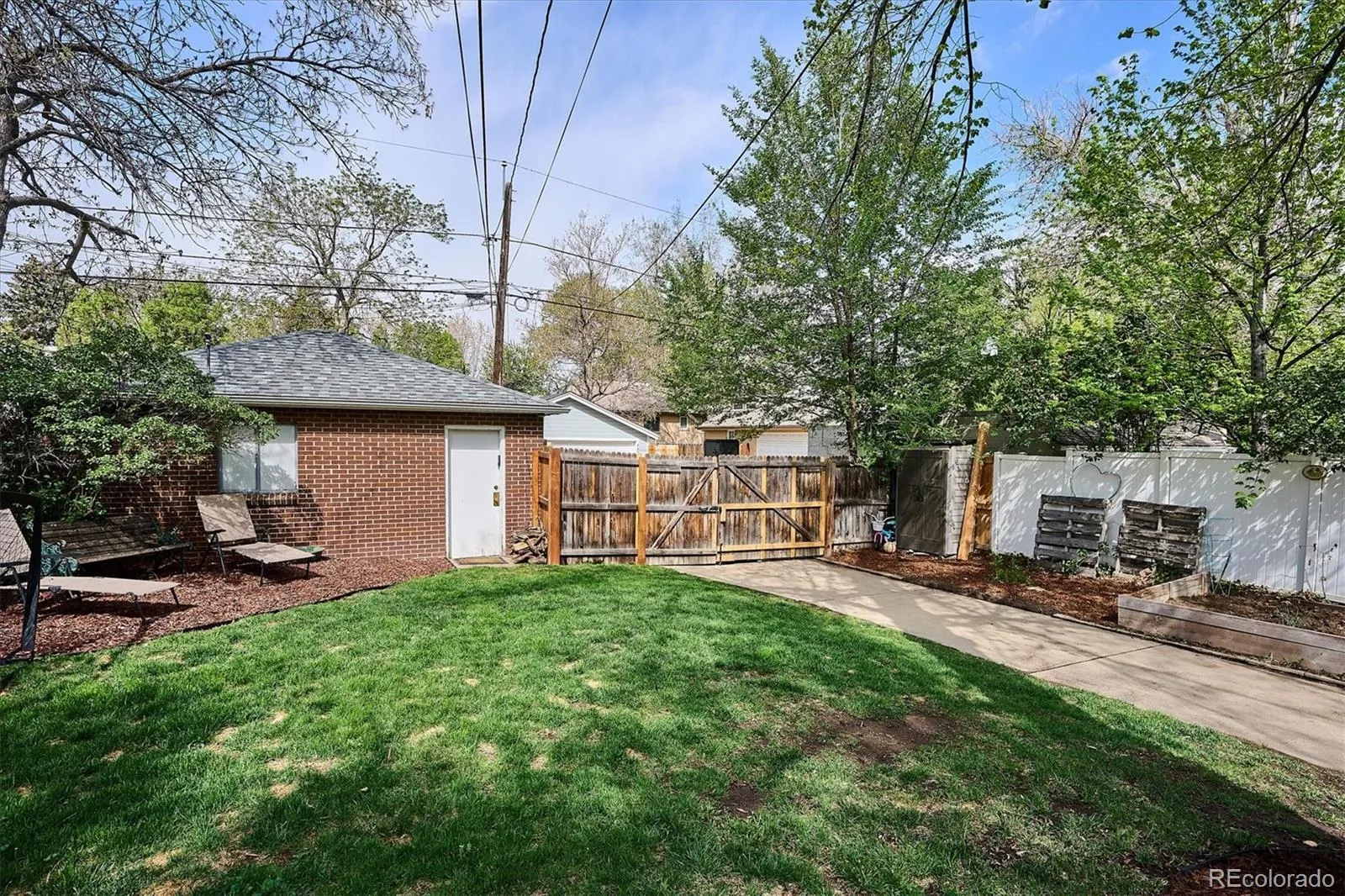 1439 S University Boulevard Denver CO 80210 MLS #REC6597043 05112026231051 1600 33