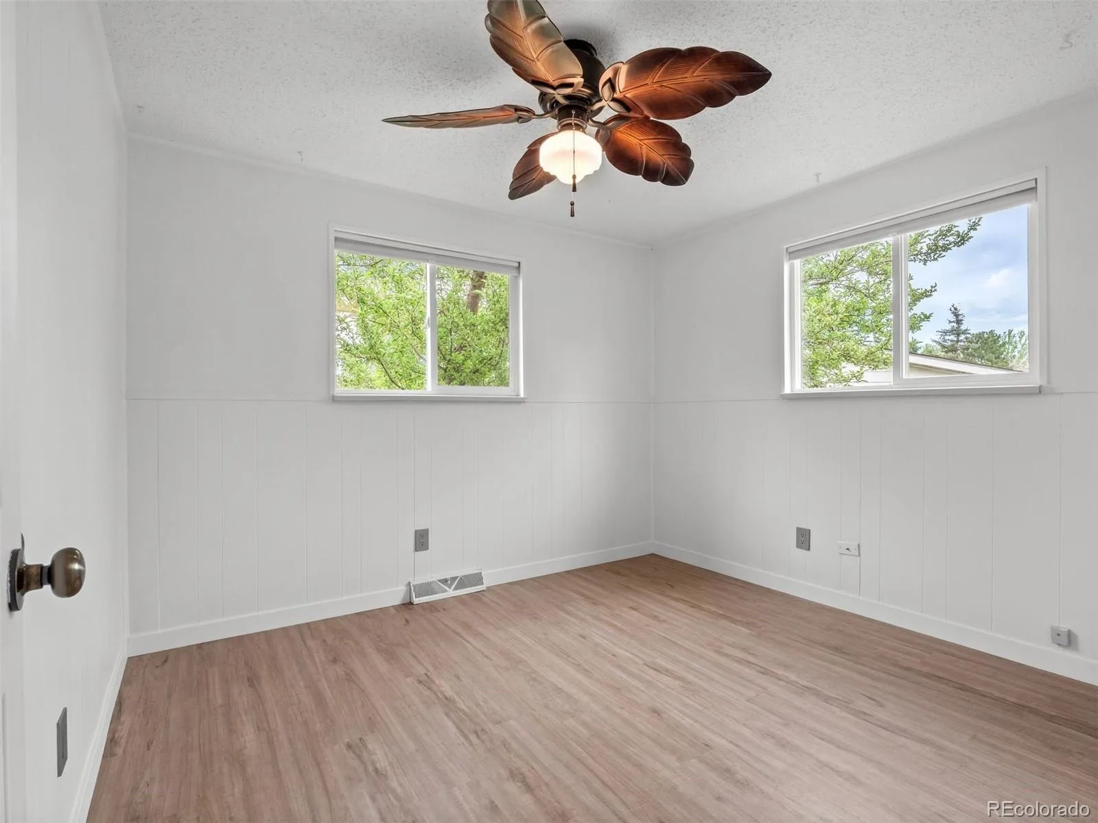 15666 W 1st Drive Golden CO 80401 MLS #REC6598491 05142026221000 1600 16