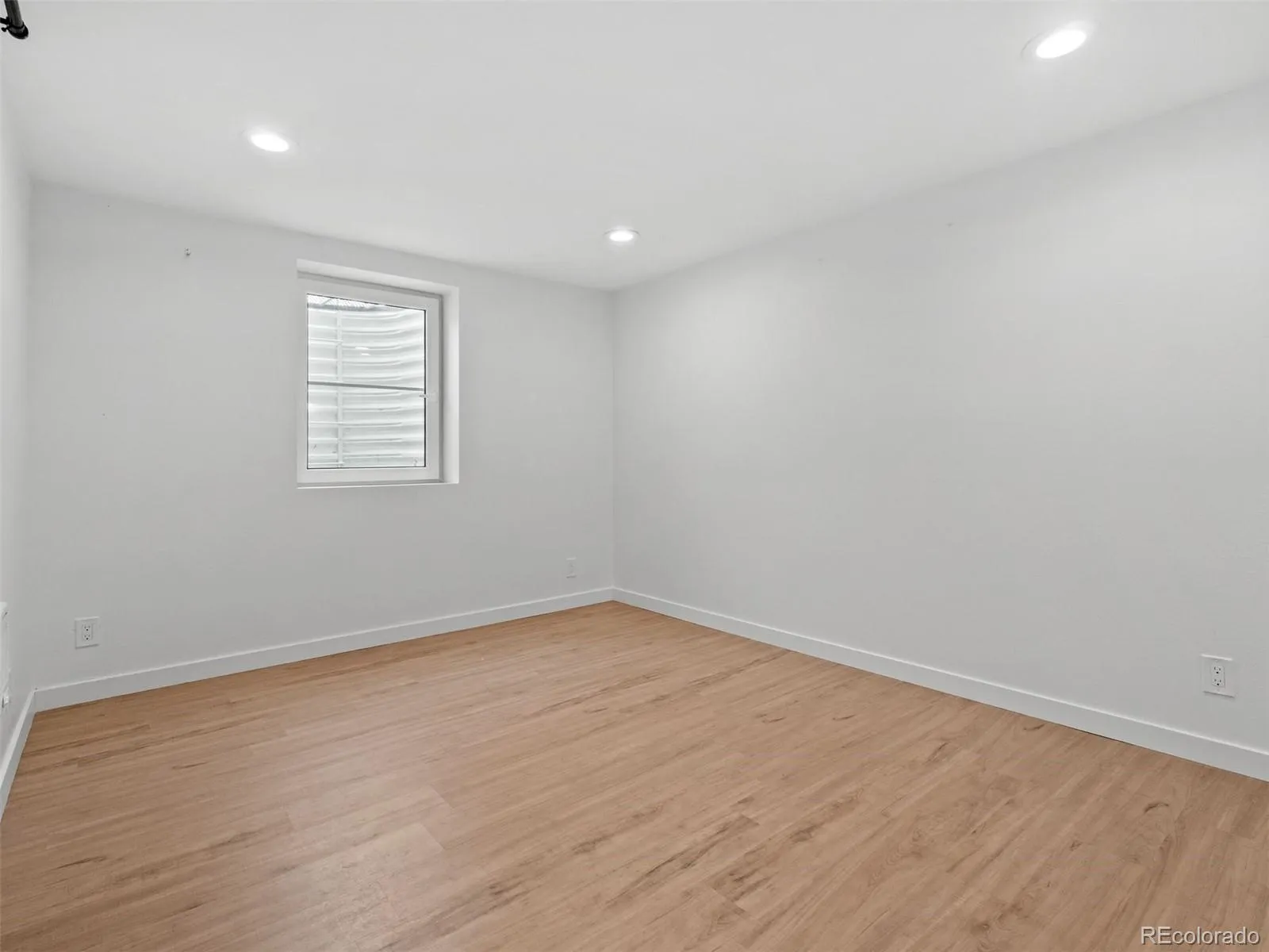 15666 W 1st Drive Golden CO 80401 MLS #REC6598491 05142026221000 1600 21