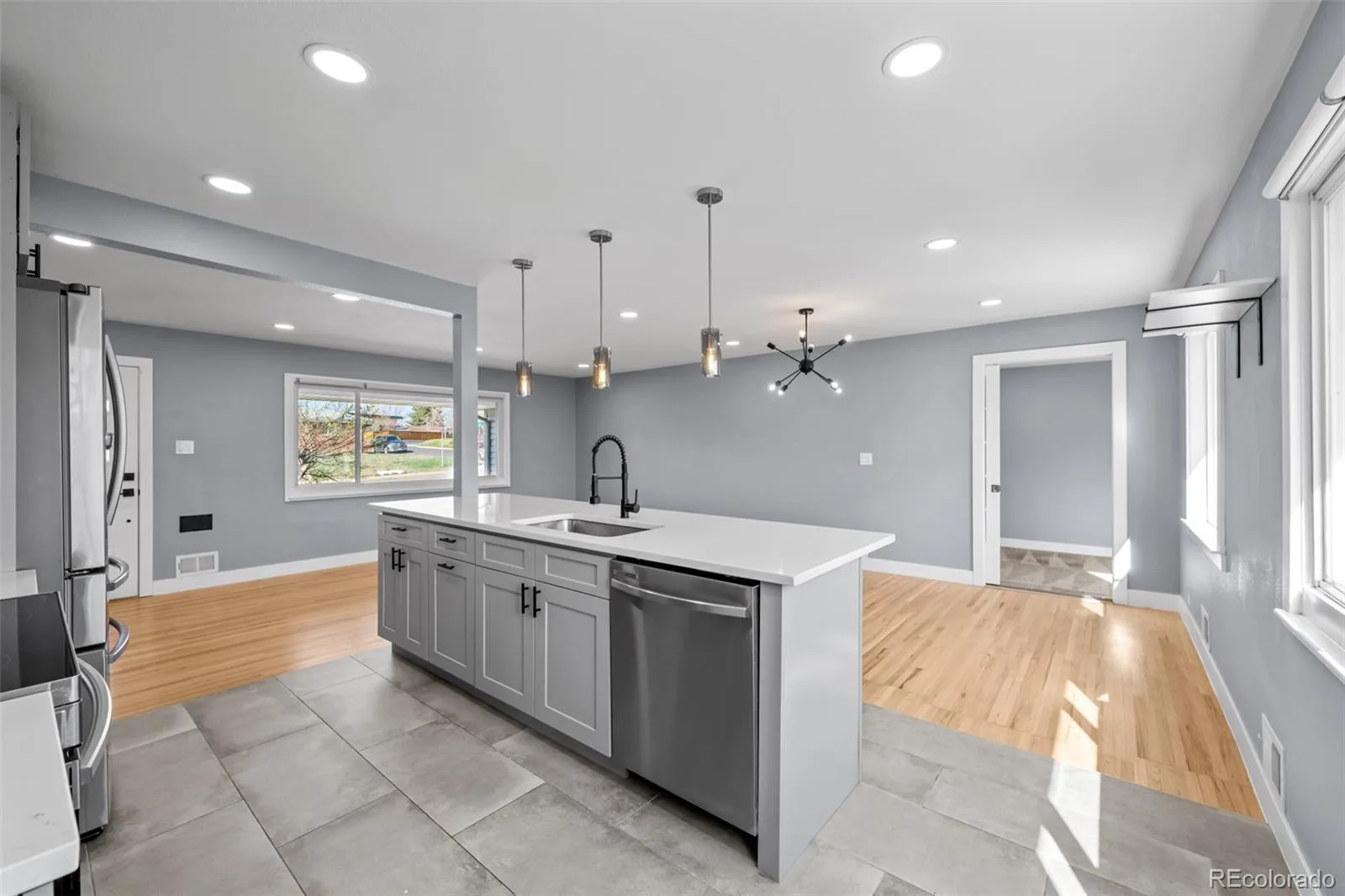 5360 E Jewell Avenue Denver CO 80222 MLS #REC6598951 06122026074001 1600 9