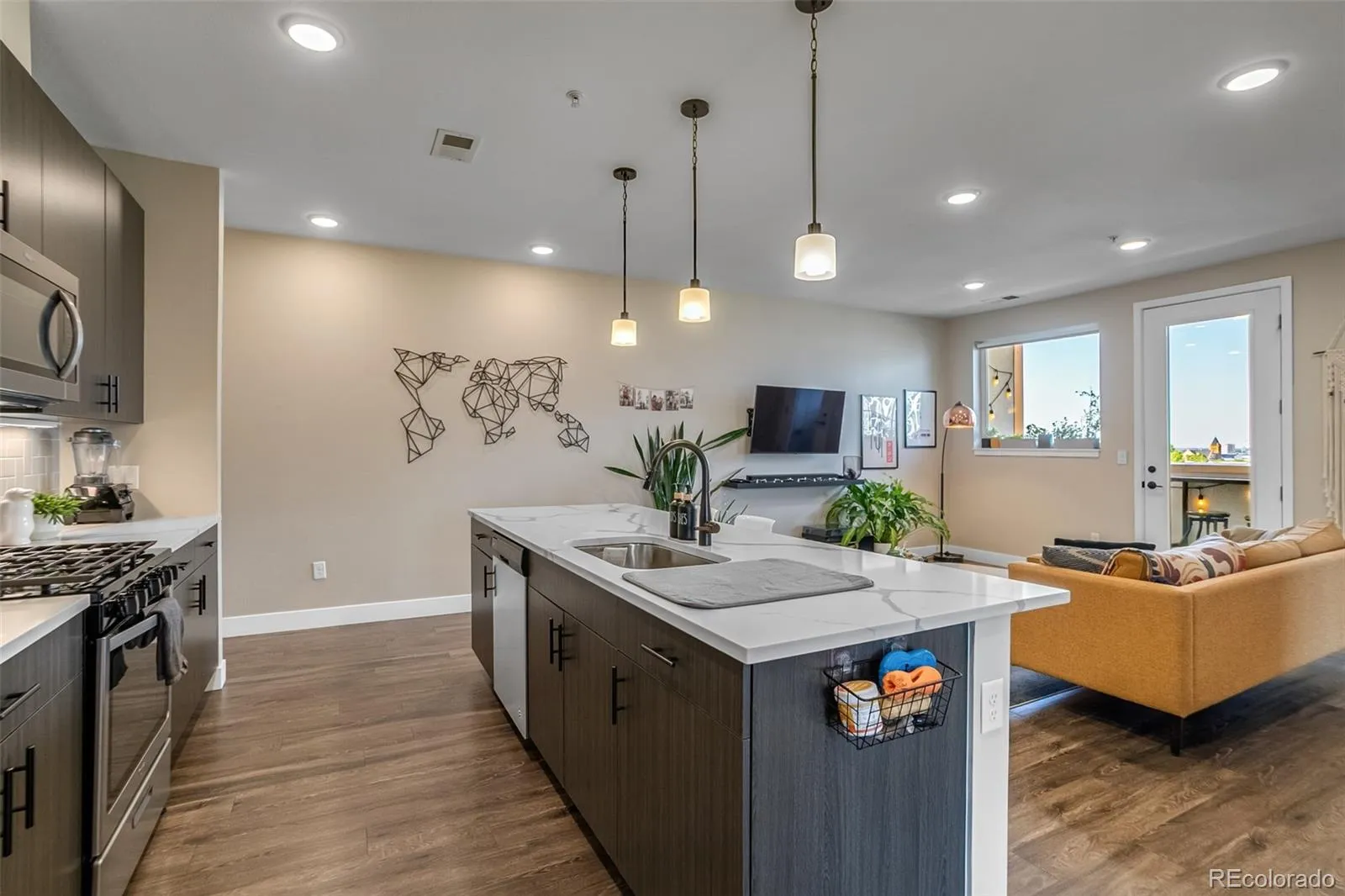 04172026043823 1600 4