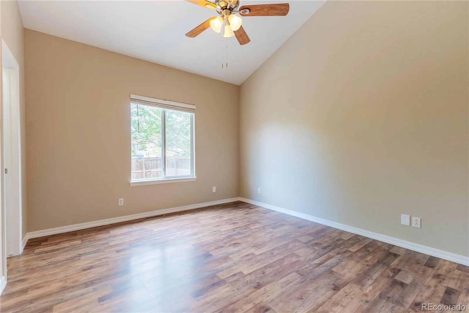 3750 S Quemoy Way Aurora CO 80018 | MLS #REC6599321 08142026184630 1600 10