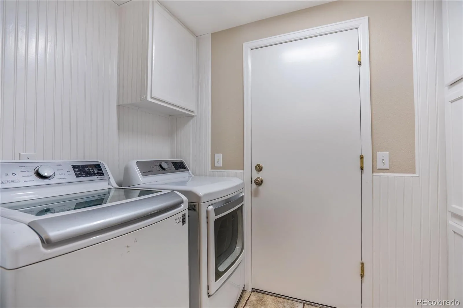 3750 S Quemoy Way Aurora CO 80018 | MLS #REC6599321 08142026184630 1600 14