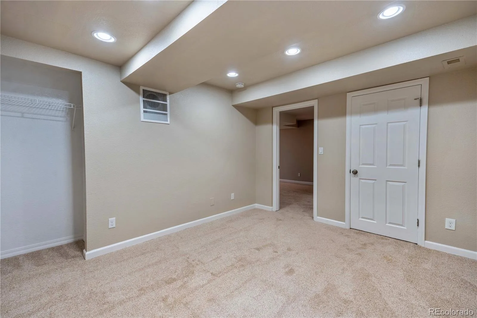 3750 S Quemoy Way Aurora CO 80018 | MLS #REC6599321 08142026184630 1600 23