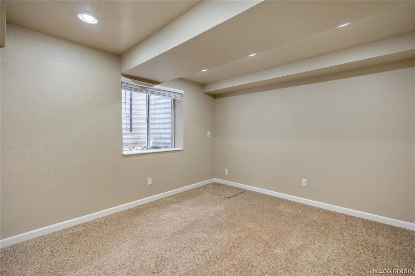 3750 S Quemoy Way Aurora CO 80018 | MLS #REC6599321 08142026184630 1600 24