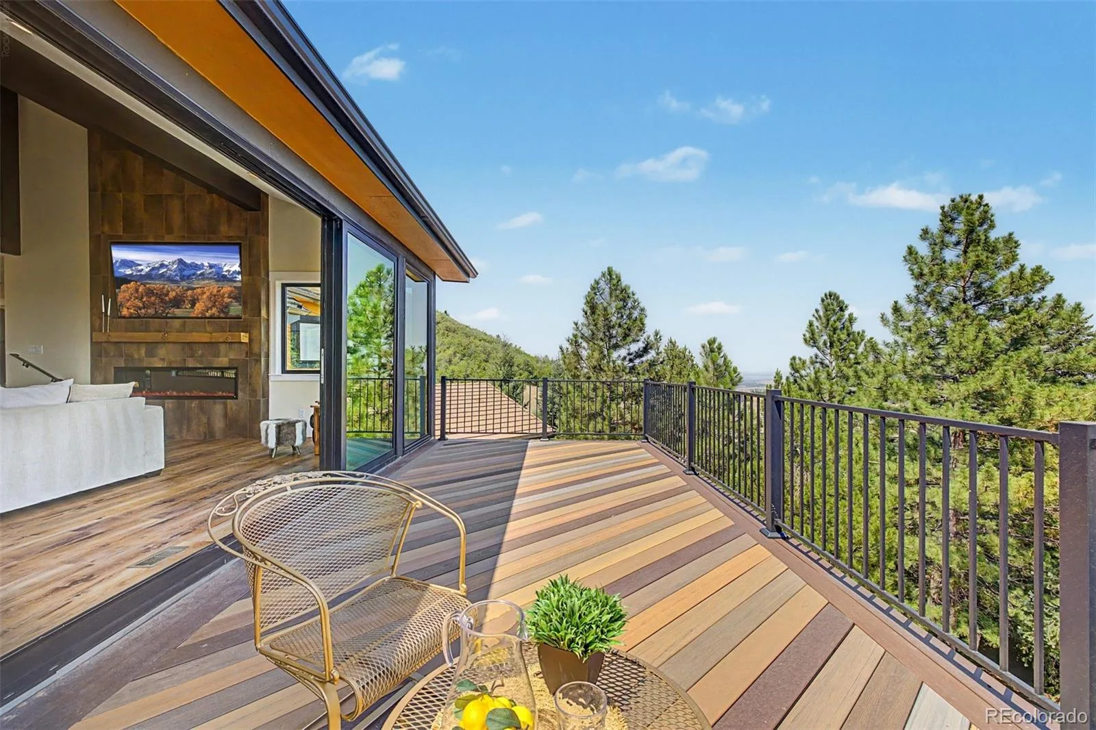 6243 Buffalo Run Littleton CO 80125 | MLS #REC6599453 08232026174600 1600 43
