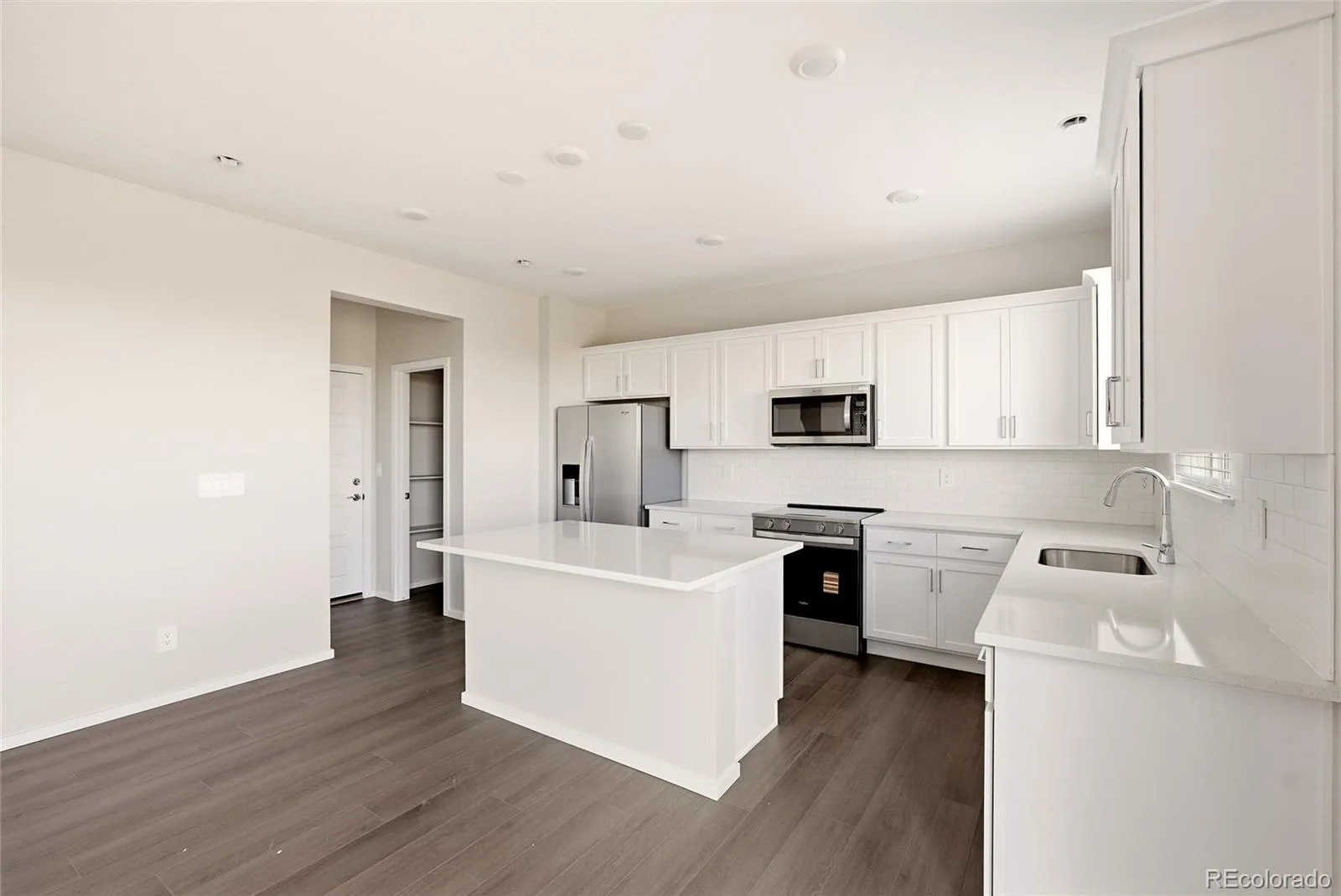 25251 E Evans Drive Aurora CO 80018 | MLS #REC6600292 07222026221806 1600 3