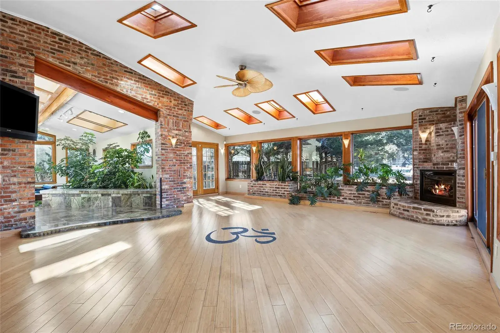 01172026011728 1600 17