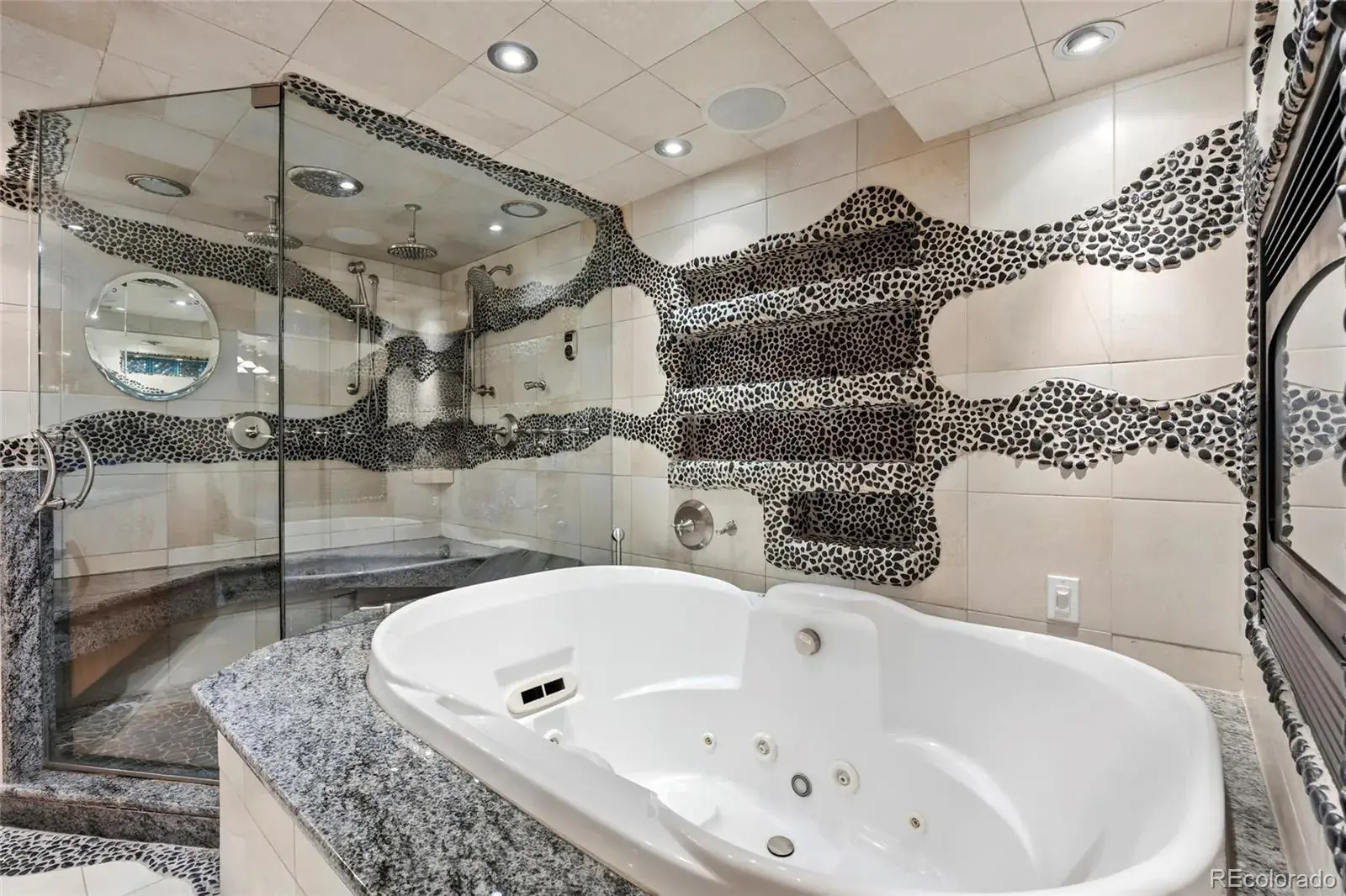 01172026011728 1600 22