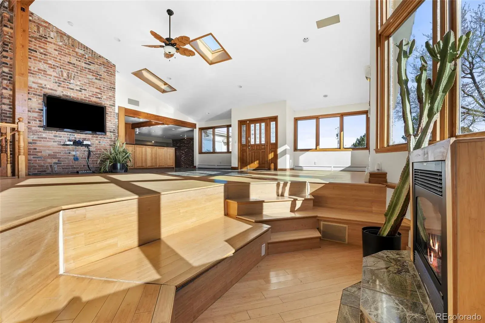 01172026011728 1600 7