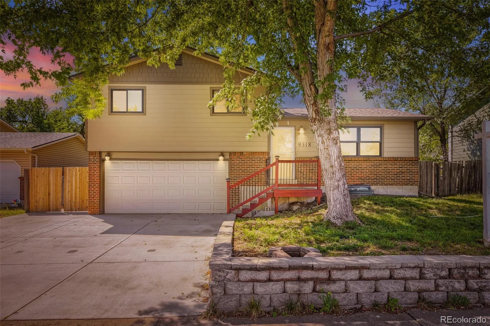 9318 W Lake Drive Littleton CO 80123 | MLS #REC6600924 08252026211856 1600 1