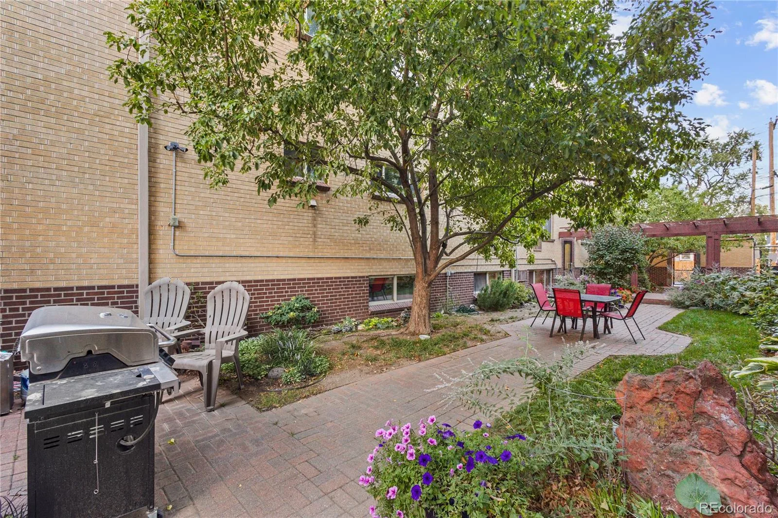 10 N Ogden Street #302 Denver CO 80218 | MLS #REC6600952 09182026062341 1600 21