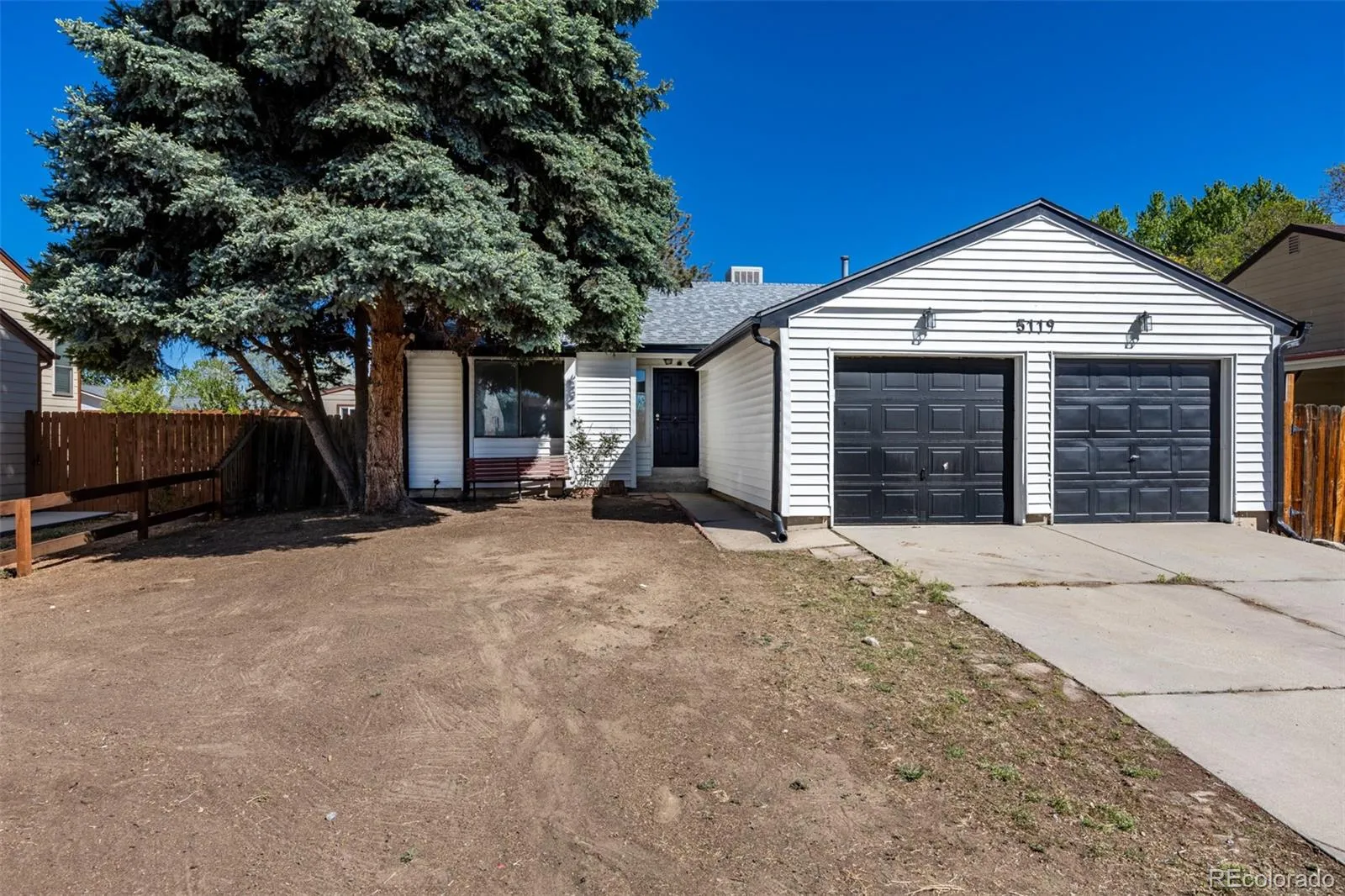 5119 Chandler Way Denver CO 80239 MLS #REC6601025 05062026234829 1600 1