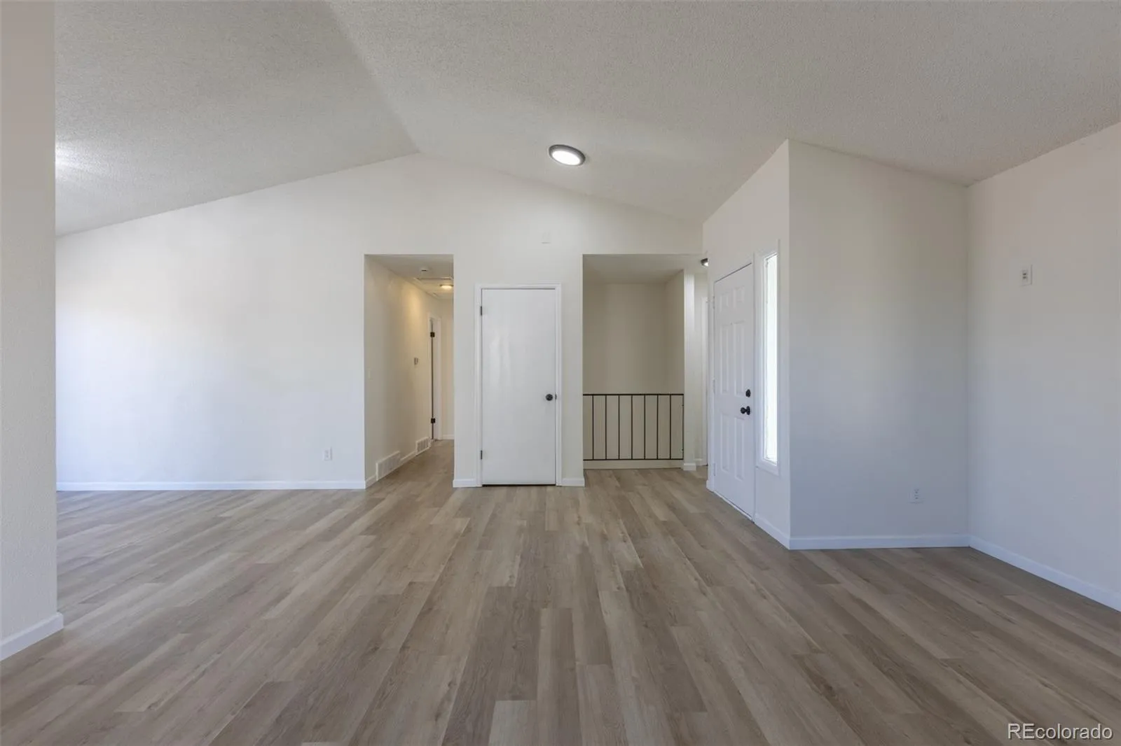 5119 Chandler Way Denver CO 80239 MLS #REC6601025 05062026234829 1600 16