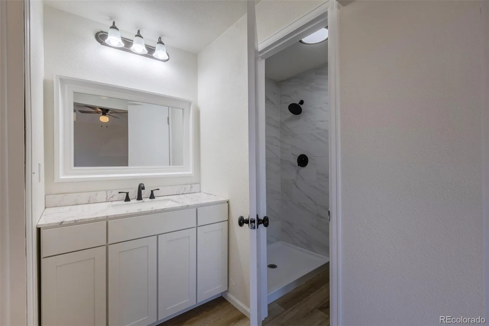 5119 Chandler Way Denver CO 80239 MLS #REC6601025 05062026234829 1600 24