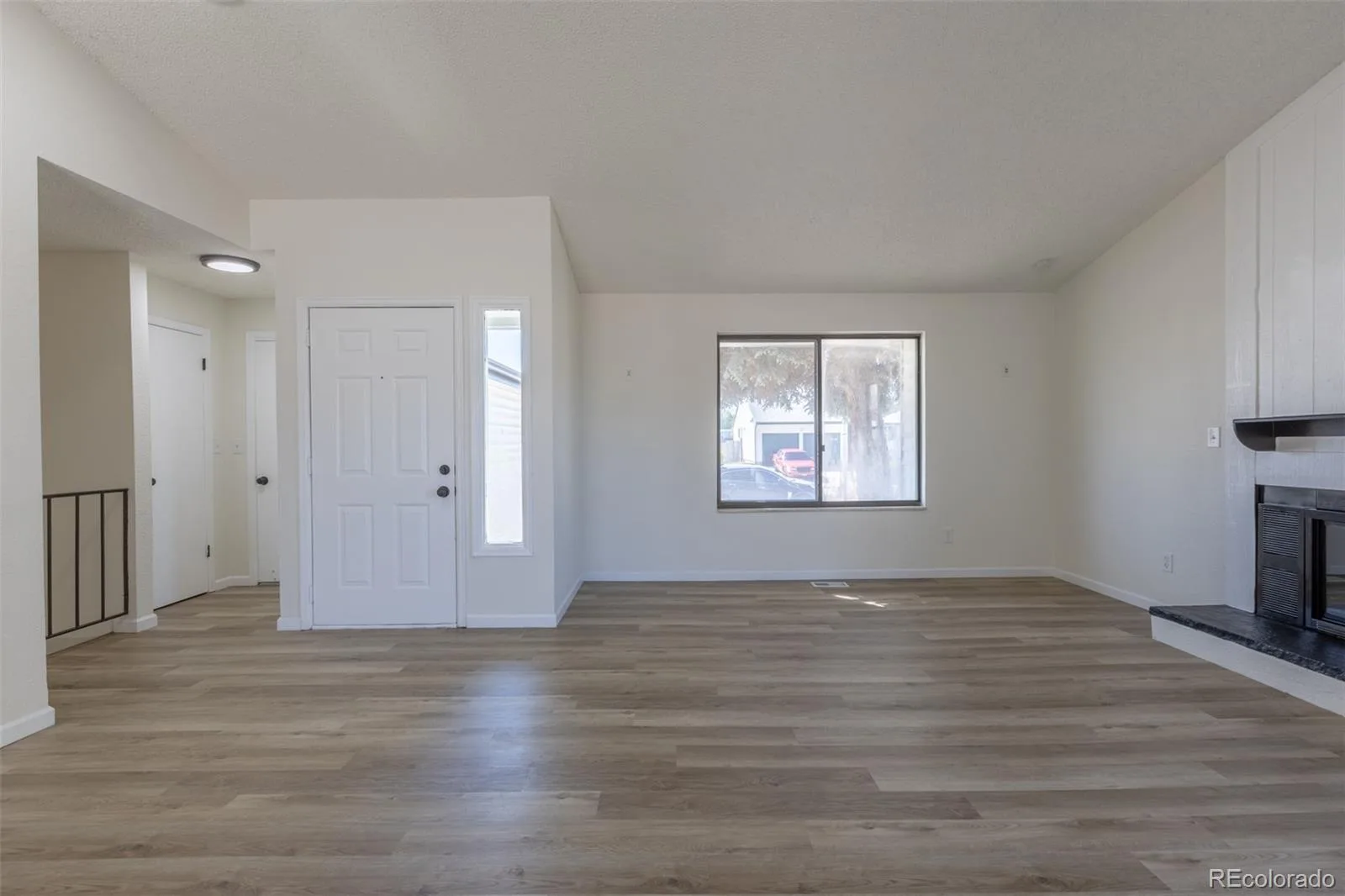 5119 Chandler Way Denver CO 80239 | MLS #REC6601025 09242026195541 1600 14
