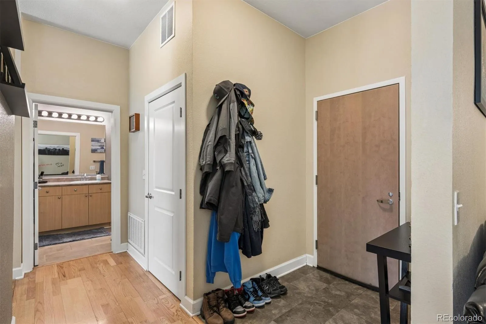 04072026172326 1600 11