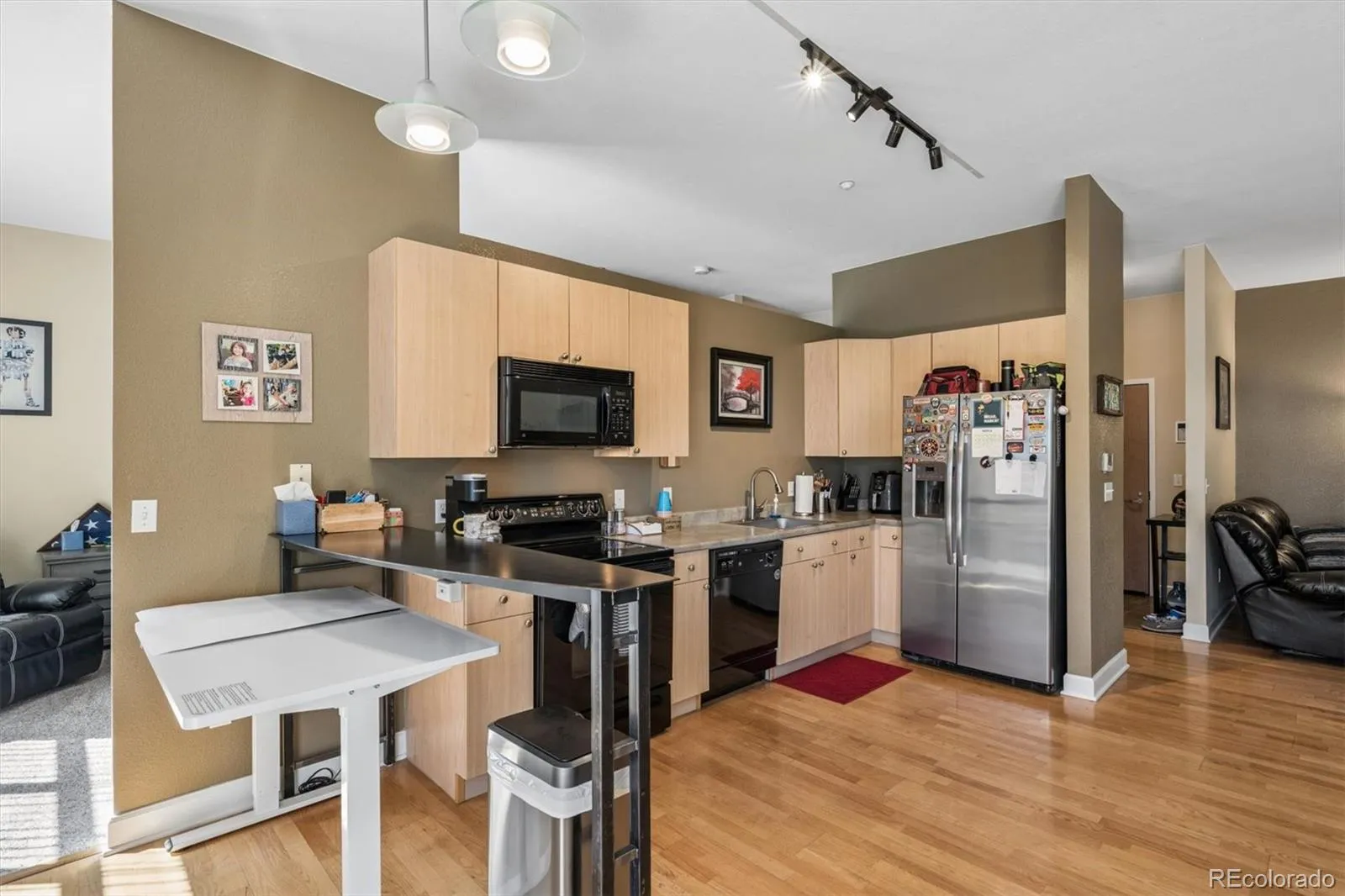 04072026172326 1600 4