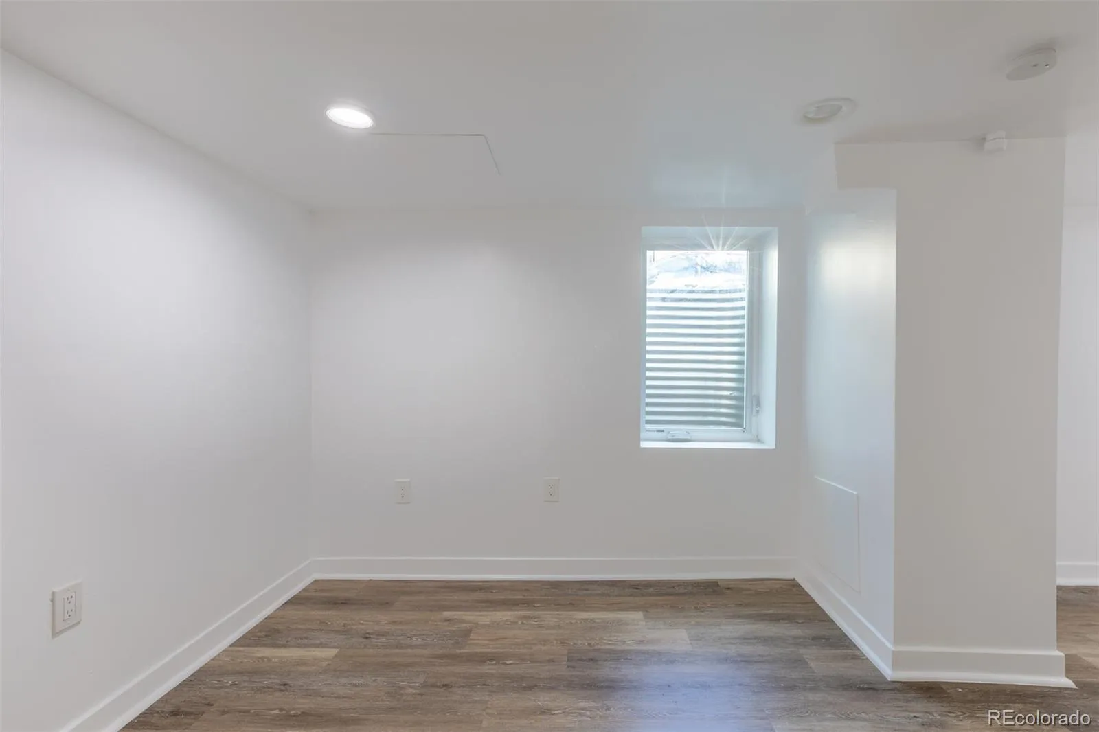 1734 S Franklin Street Denver CO 80210 MLS #REC6604588 05022026060307 1600 24