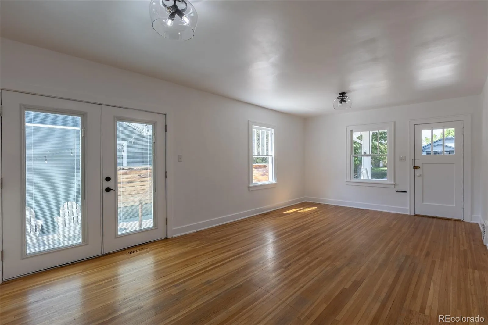 1734 S Franklin Street Denver CO 80210 MLS #REC6604588 05022026060307 1600 4